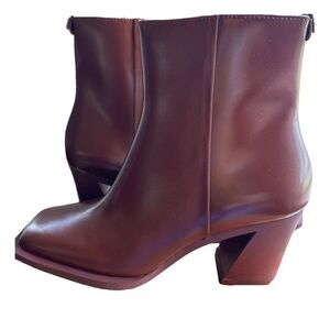 Camper Burgundy Heeled Boots